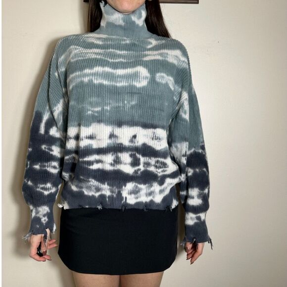 yfb Blue White Tie Dye Distressed Mock Neck Sweater Size Small - Picture 1 of 6
